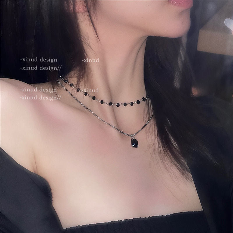 High-end Luxury Double-layer black diamond-studded necklace