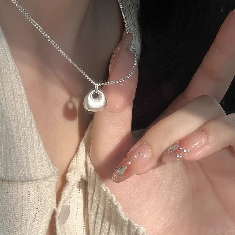 Little sliver bag-style luxury niche necklace